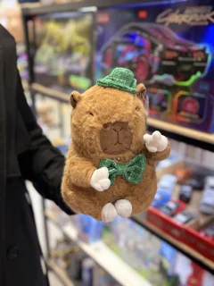 عروسک کاپی بارا  کلاه دار۲۲ سانت