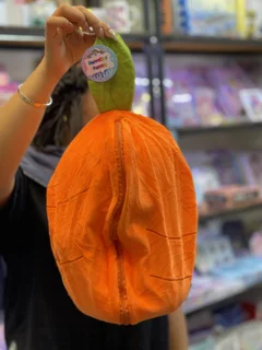 عروسک خرگوش سوپرایزی ۴۰ سانت